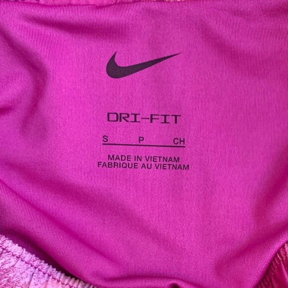 NWT Nike Dri-Fit One High-Waisted 3" Training Shorts, Small, Fuchsia Print - Picture 7 of 9